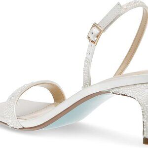 Blue by Betsey Johnson - Rebel Ivory | Size 9
